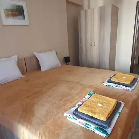 Apartamento бутикови емона *