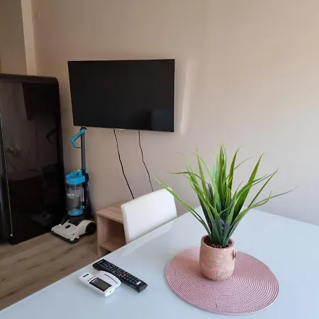 Apartmán бутикови емона *