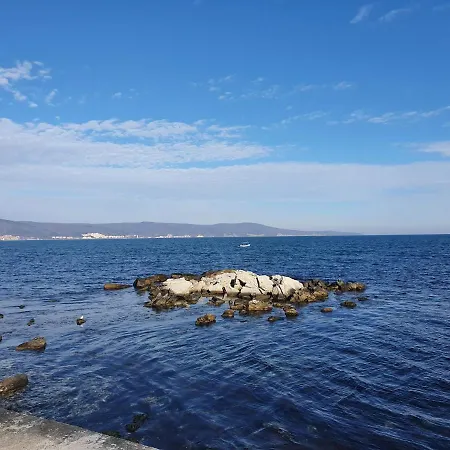 公寓 бутикови емона