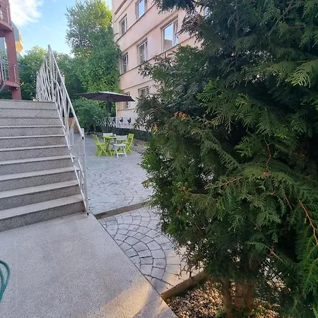 бутикови емона * Ravda