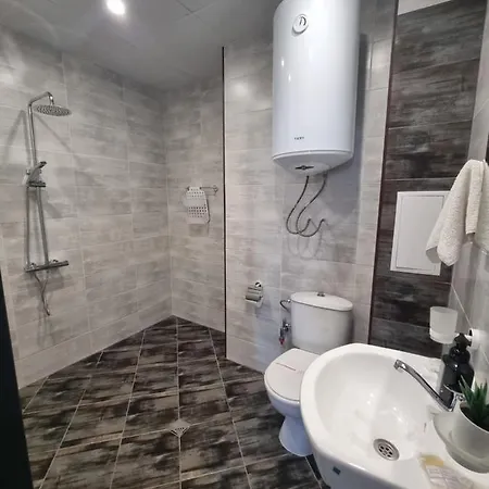 бутикови емона 公寓 拉夫达