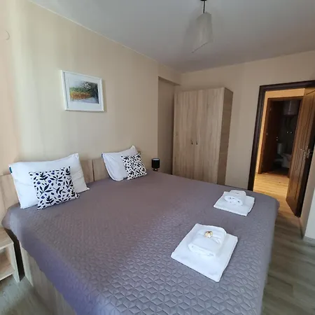 бутикови емона * 拉夫达