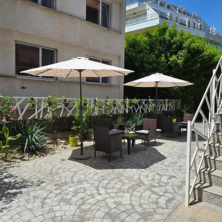 бутикови емона Apartment Rawda