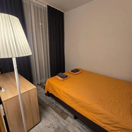 бутикови емона Apartament *