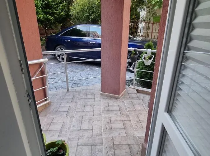 бутикови емона Lejlighed *